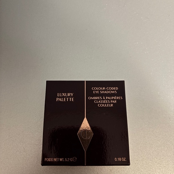 NWT Charlotte Tilbury Golden Glam Eyeshadow Palette - Picture 2 of 5